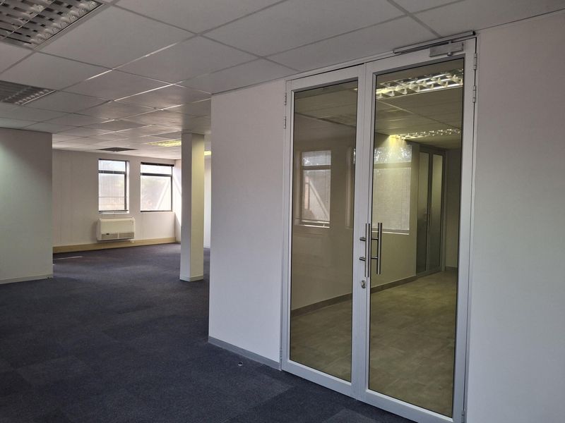 A-Grade Offices with Backup Power & 24/7 Security - Photo 7