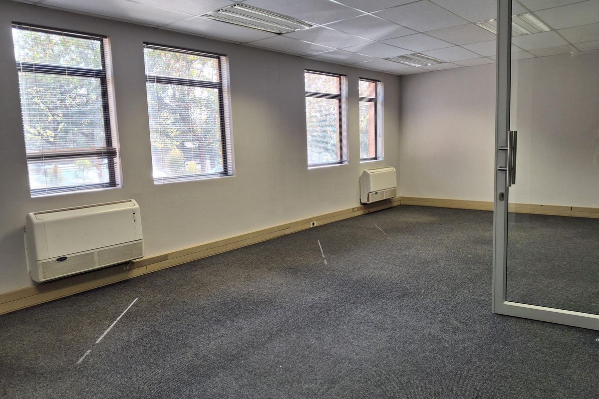 A-Grade Offices with Backup Power & 24/7 Security - Photo 4