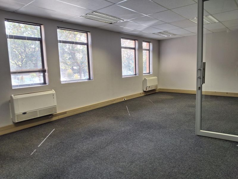 A-Grade Offices with Backup Power & 24/7 Security - Photo 4