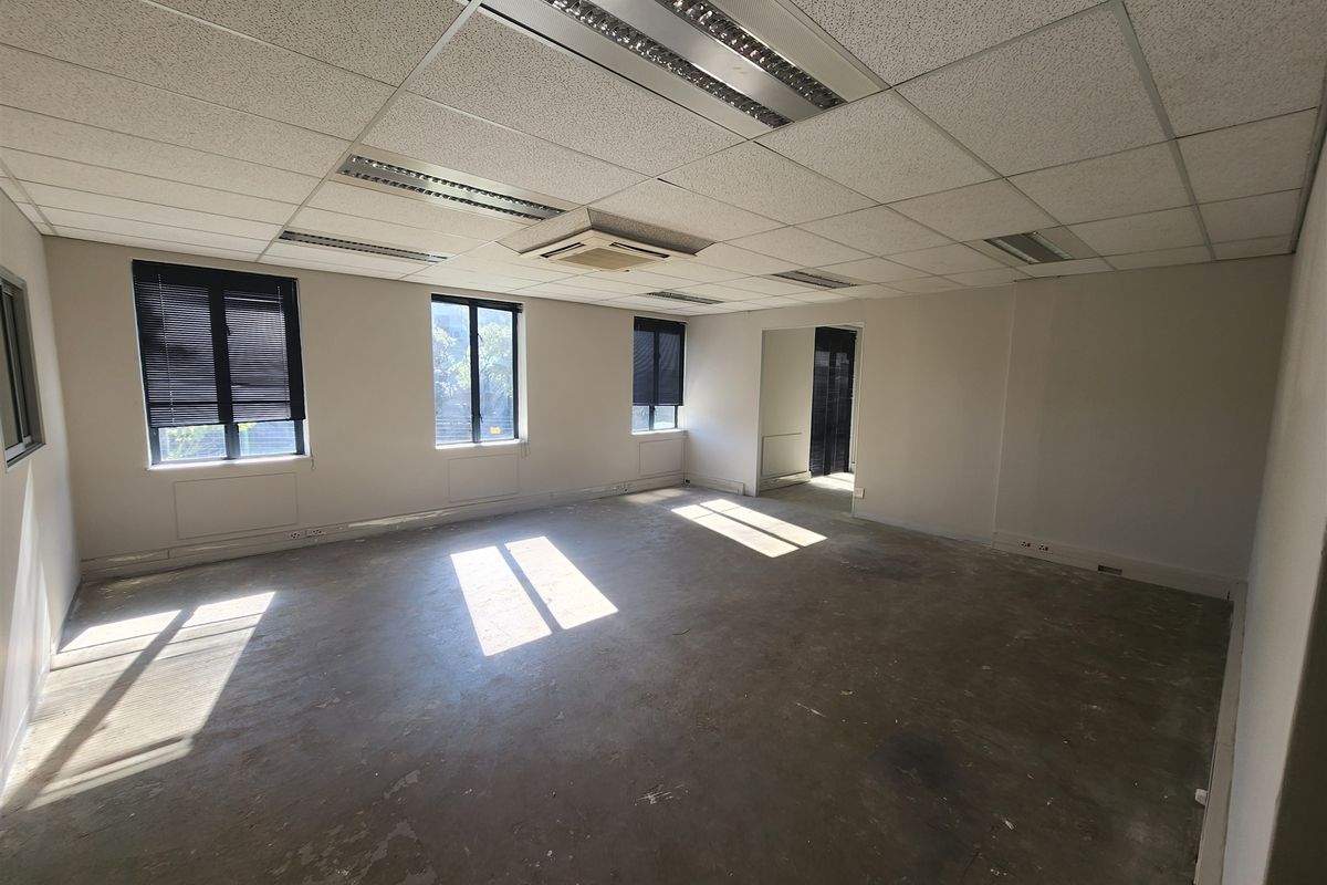 Offices to let in Sandton - Photo 5