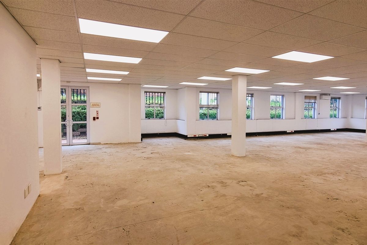 Office space to let in 66 Peter Place - Photo 4