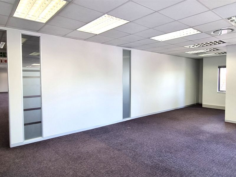 Office space to let in Lyme Park - Photo 9