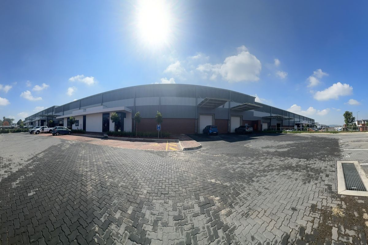 Rent direct! MODERN WAREHOUSE IN PRIME LOCATION – GUERNSEY BUSINESS PARK, IRENE, CENTURION - Photo 3