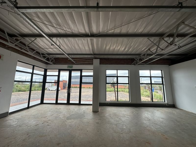 Rent direct from owners! Brand-New Warehouse To Let in Olive Wood Hub, Kempton Park - Photo 8