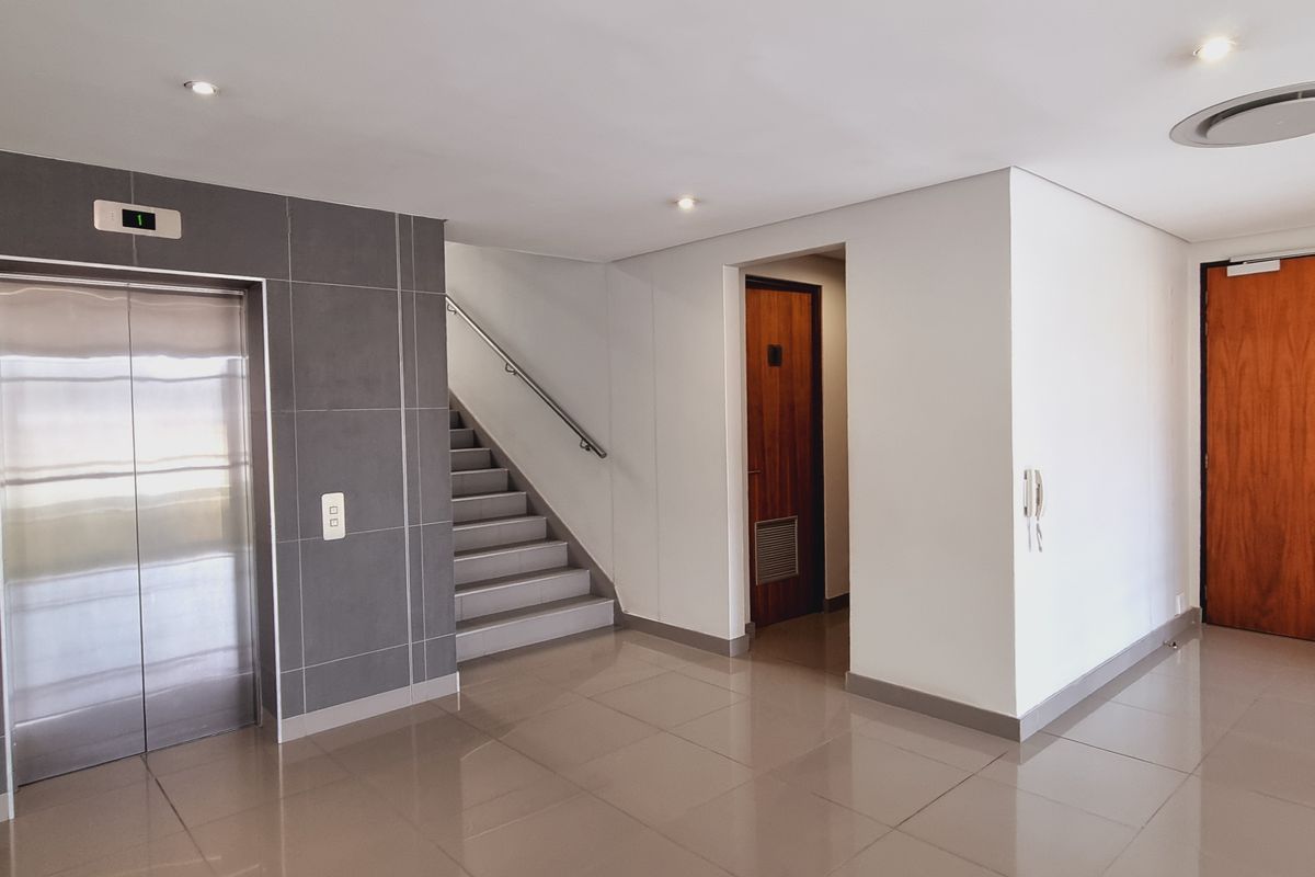 Office space to let in 45 De La Rey Road in Rivonia - Photo 4