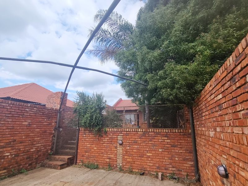 Prime Real Estate right next to R24 close to Waterfall Mall - Photo 6