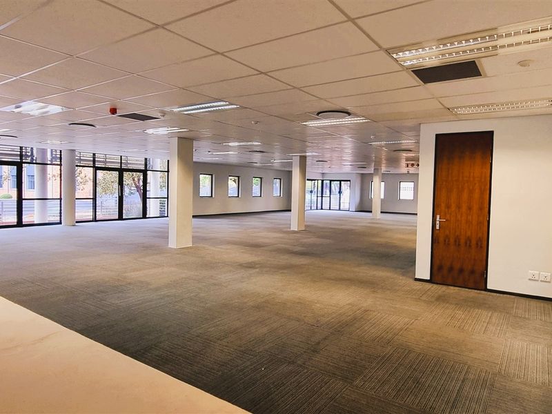 Office space to let at 45 De La Rey Road in Rivonia - Photo 3