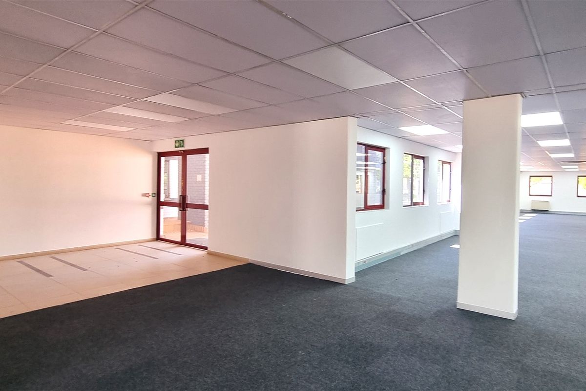 Office space to let on the Ground floor of 36 Homestead Road in Edenburg Rivonia - Photo 5
