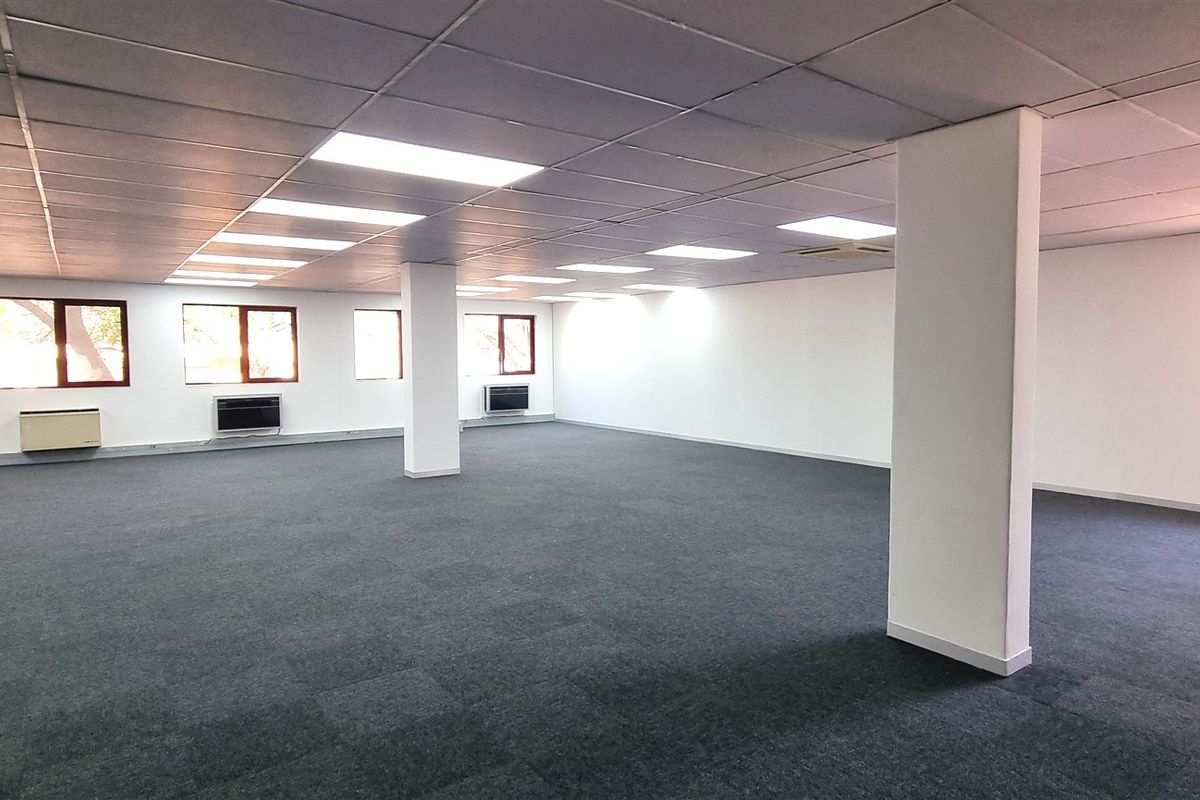 Office space to let on the Ground floor of 36 Homestead Road in Edenburg Rivonia - Photo 2
