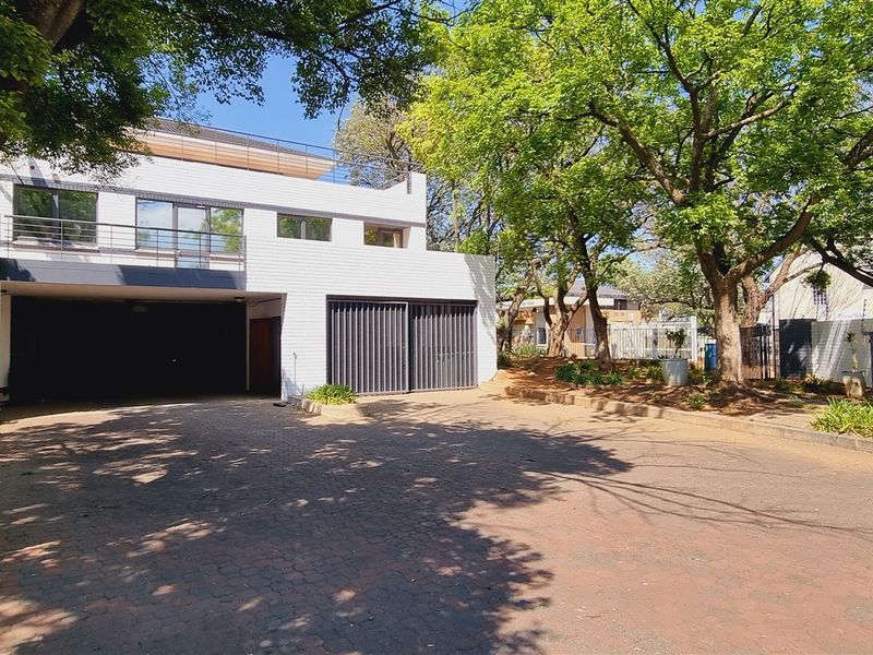 Office space to let on the Ground floor of 36 Homestead Road in Edenburg Rivonia - Photo 7