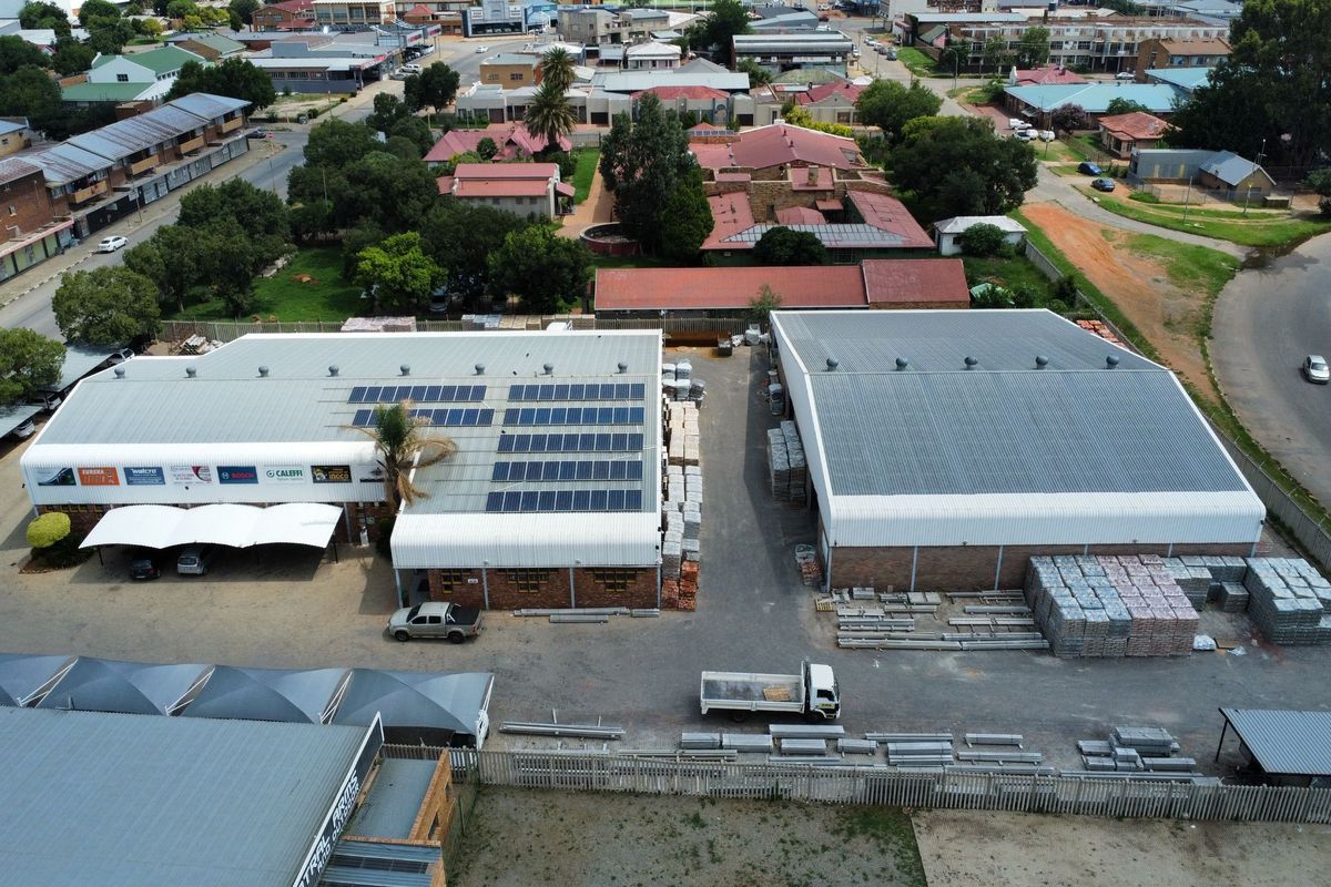 Prime Commercial Property for Sale in Klerksdorp Central – ideal for your business expansion! - Photo 2