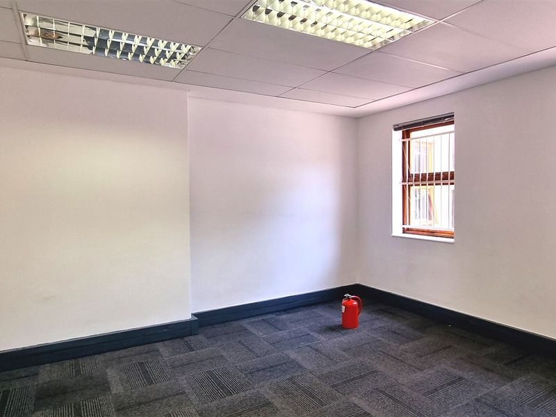 Office space to let on the Ground floor of 6 Mellis Road in Rivonia - Photo 7