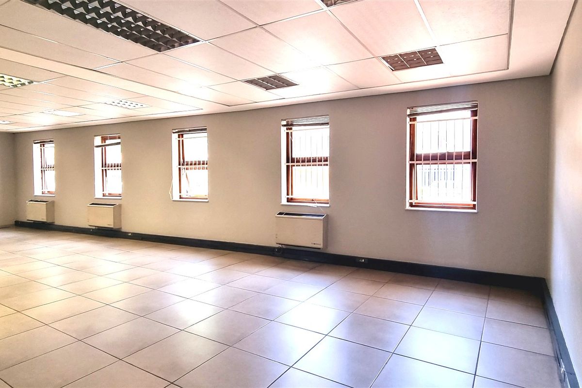 Office space to let on the Ground floor of 6 Mellis Road in Rivonia - Photo 4