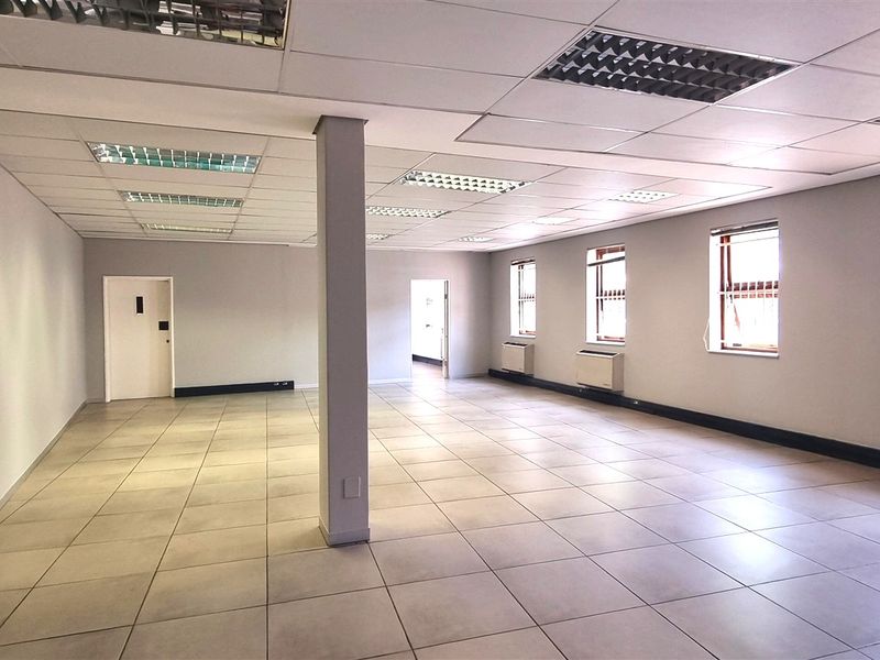 Office space to let on the Ground floor of 6 Mellis Road in Rivonia - Photo 5