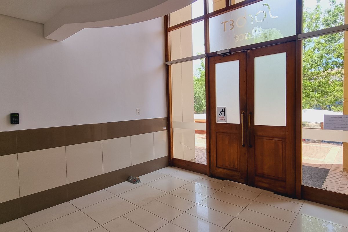 Office space to let on the Ground floor of 6 Mellis Road in Rivonia - Photo 2
