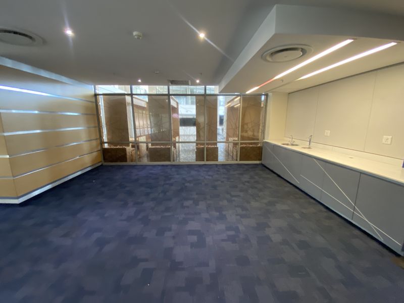 Premium Office Space To Let in Waterfall Circle – 5-Star Green Star Rated Building - Photo 10