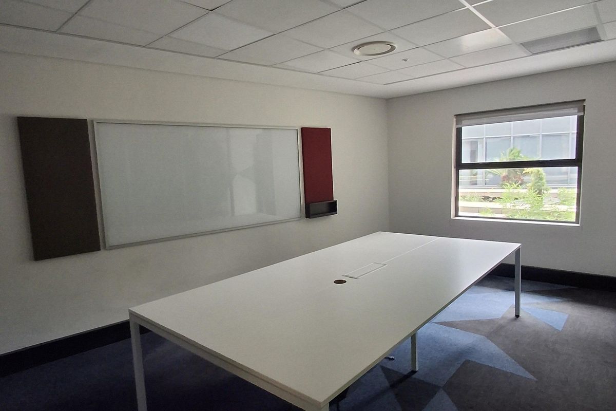 Premium Office Space | 24/7 Security & Backup Power Included - Photo 5