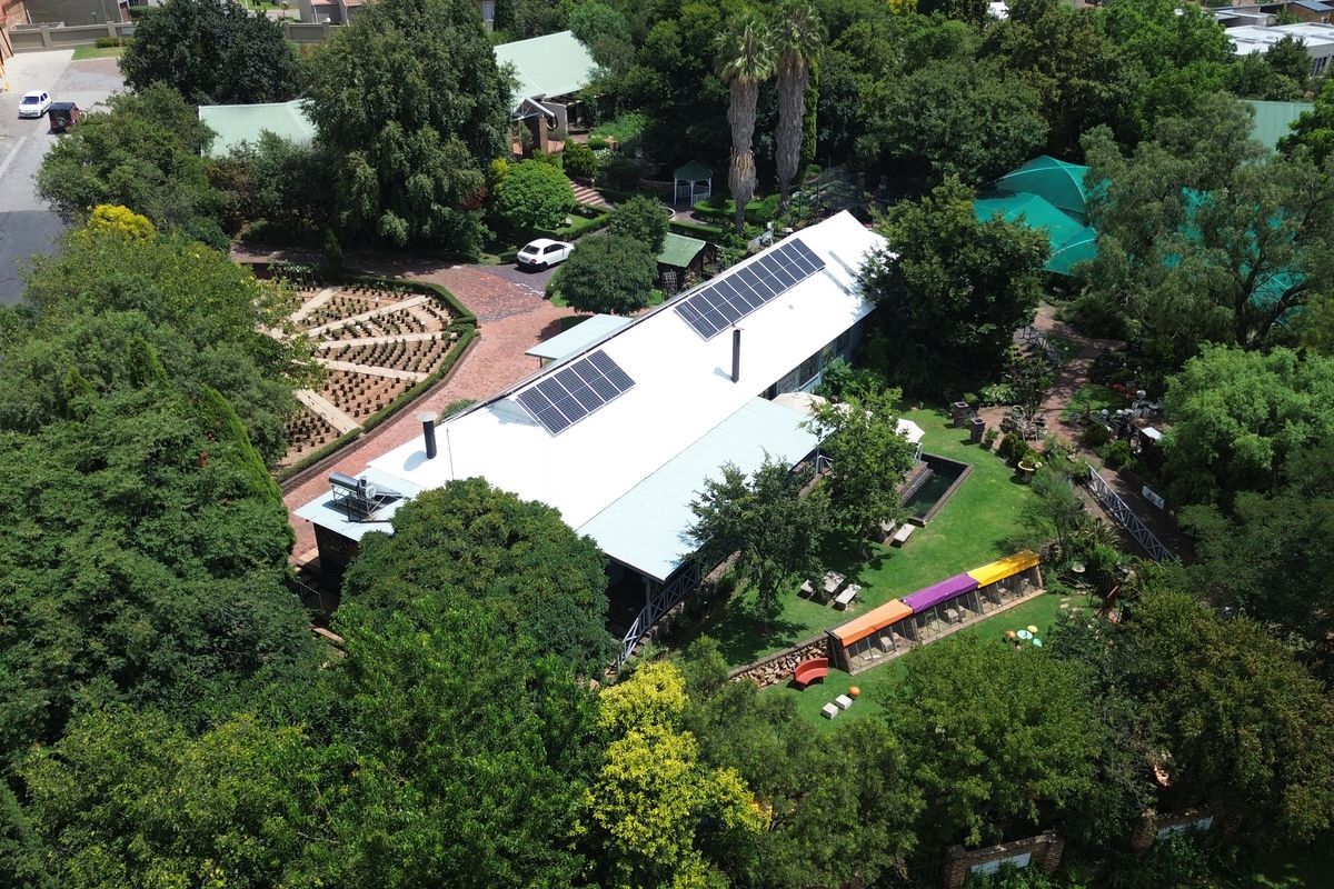 Nursery & Wedding venue, Coffee shop!!!! Plus more. - Photo 3