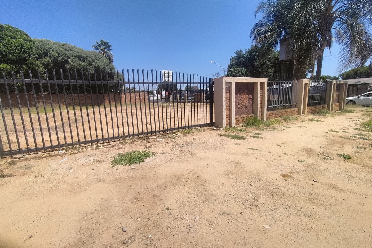 Prime Commercial Investment Opportunity in Pretoria North - Photo 2