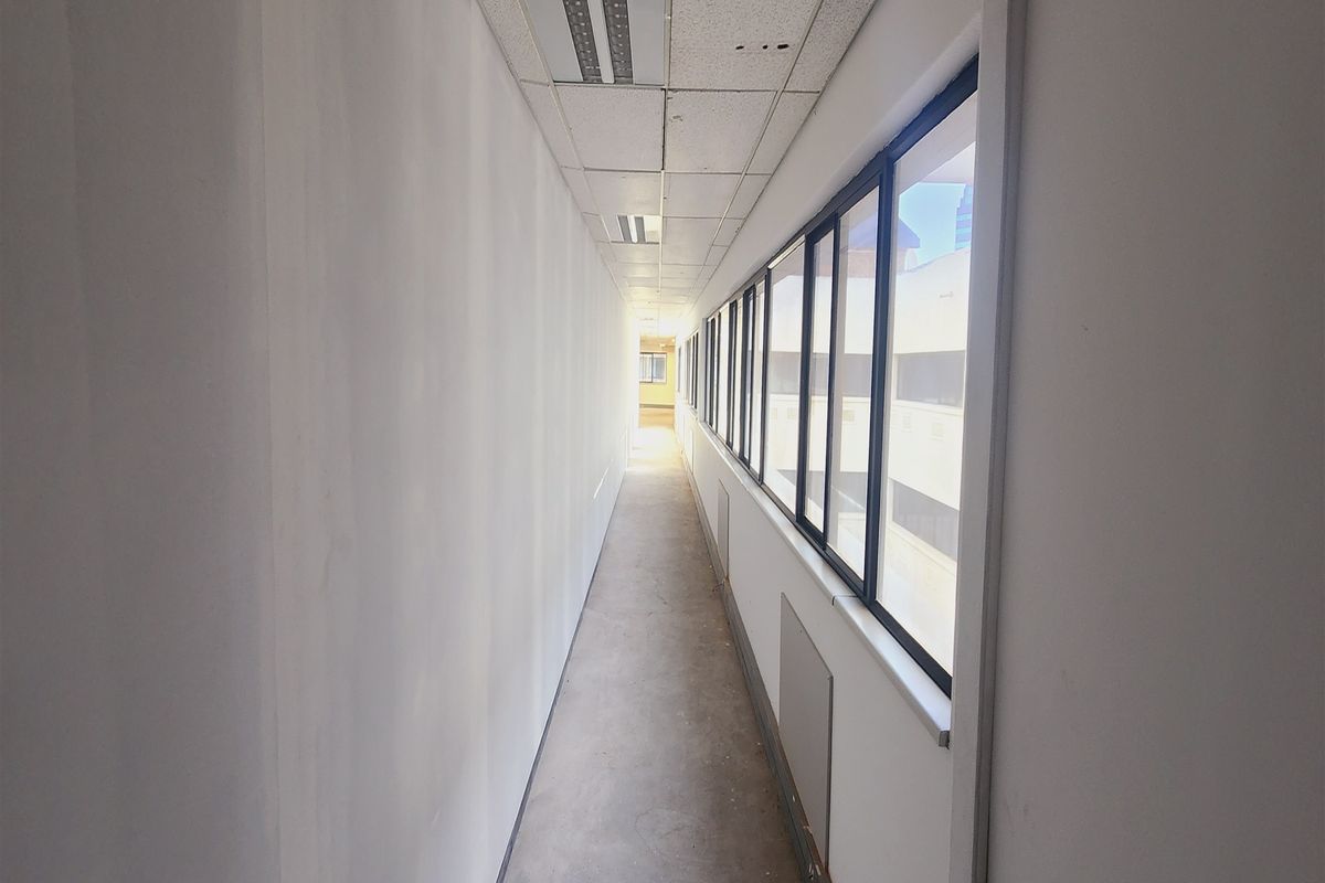 Offices to lo let Sandton - Photo 2