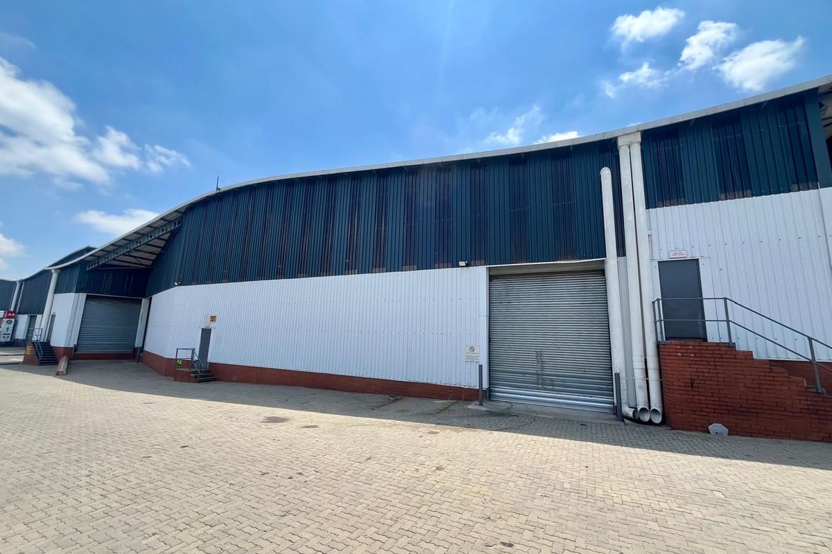 Warehouse to let in Meadowdale - Photo 5