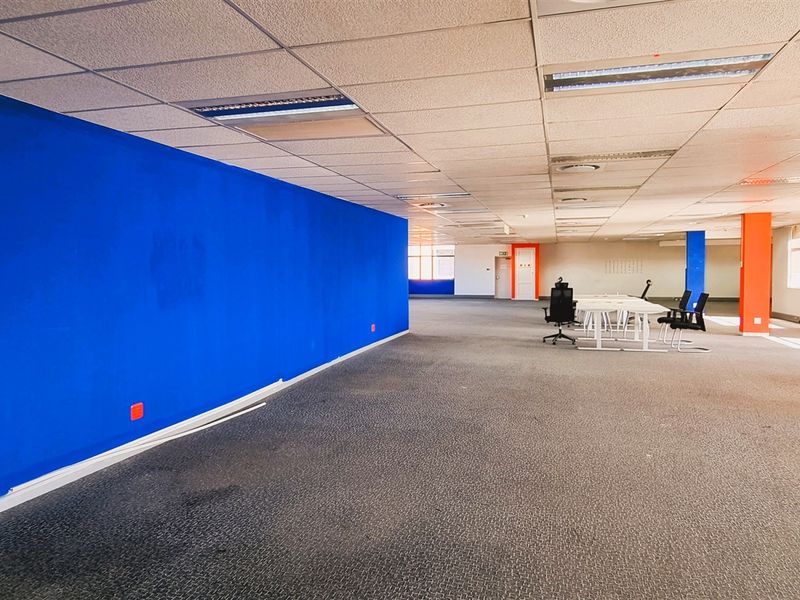 Office space to let in Homestead Place - Photo 4