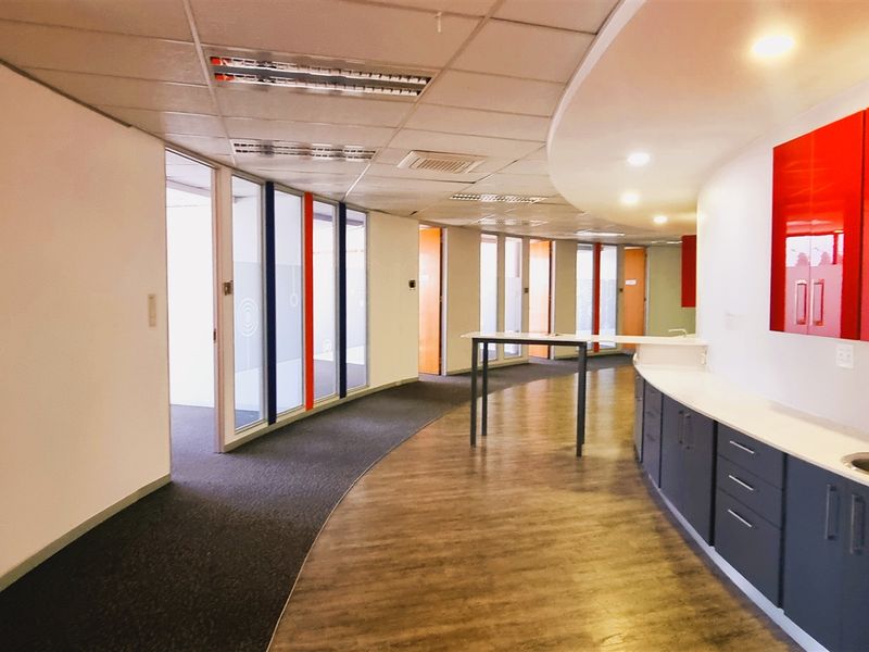 Office space to let in Homestead Place - Photo 9