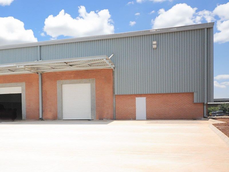 Prime Warehouse for Lease -  Excellent Business Opportunity! - Photo 10