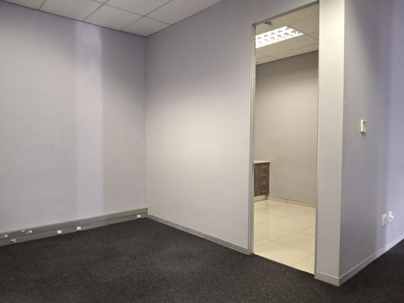 Cost-Effective Office Space at Eco Fusion – Perfect for Smart Business Owners! - Photo 9