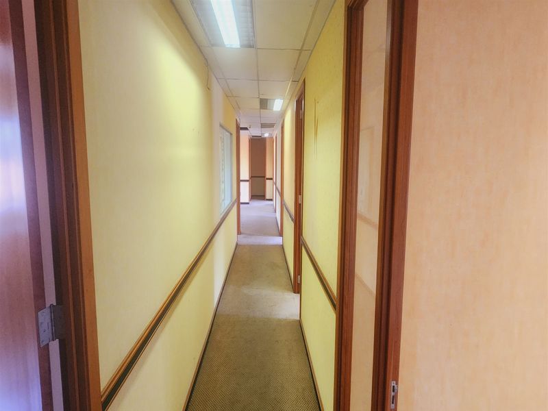 Offices to let in Sandown, Sandtown - Photo 4