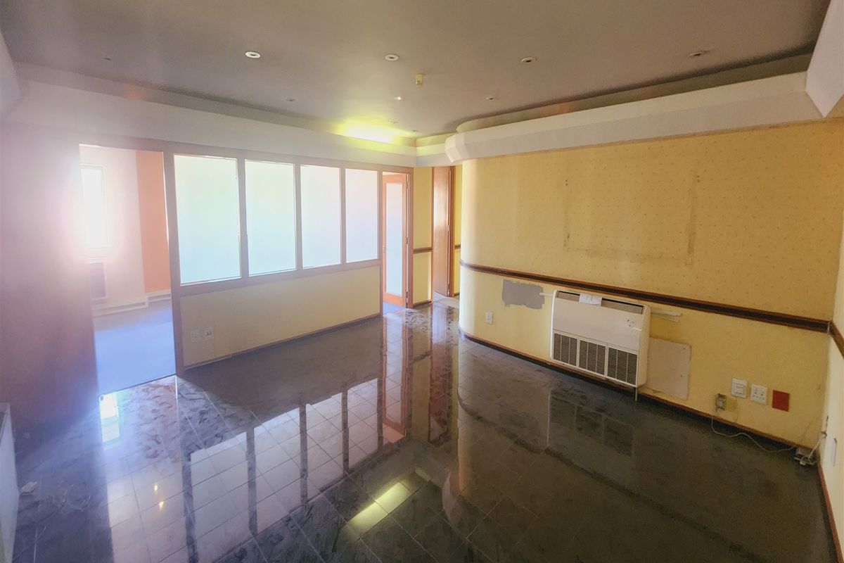 Offices to let in Sandown, Sandtown - Photo 2