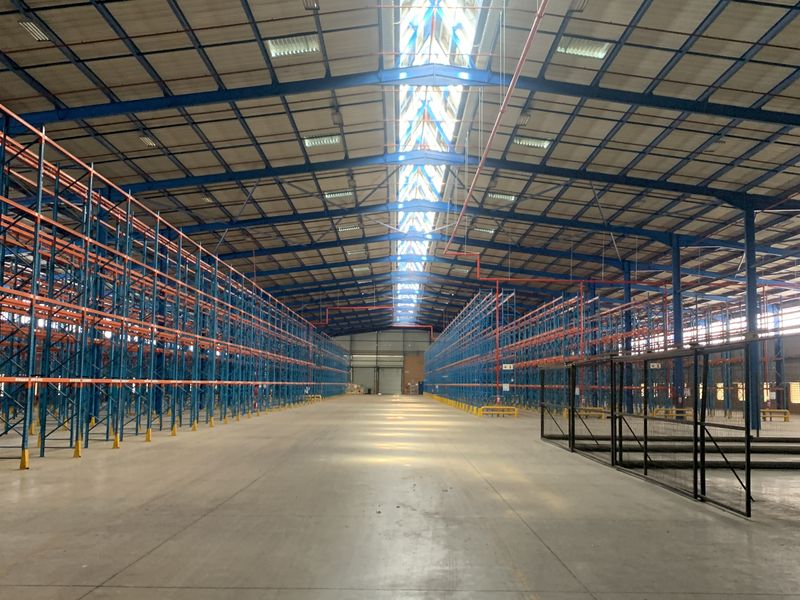 Warehouse to let in Elandshaven - Photo 5