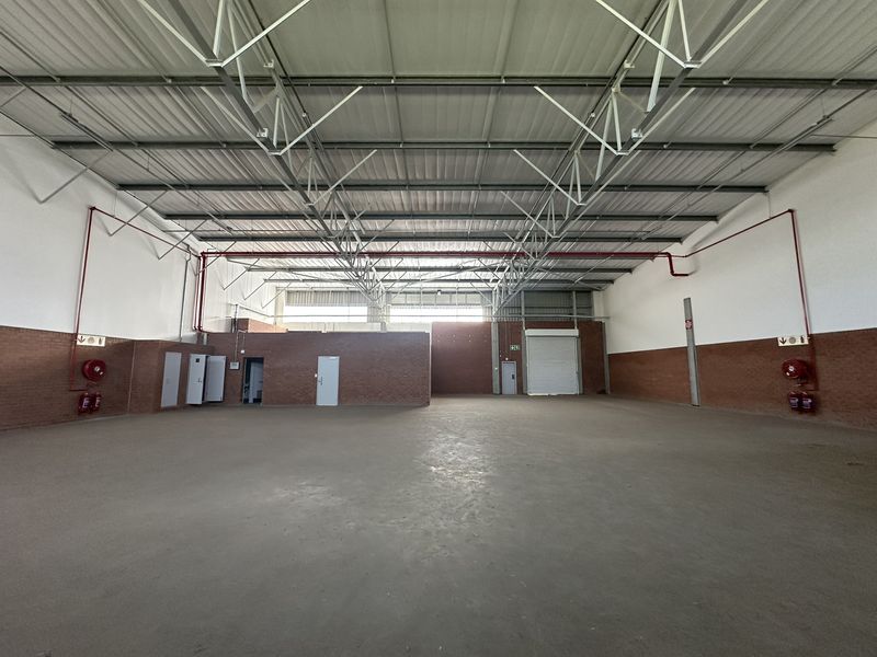 ON PROMOTION! Rent Factories Direct from Landlord for Extra Benefits! 410-2485m2 Warehouses to Let - Photo 3