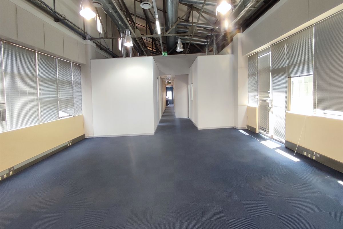 Offices to let in Rosebank - Photo 5