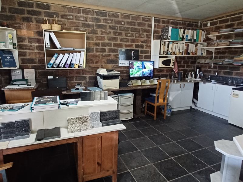 Industrial/Commercial Property with running business for sale in Newcastle Industrial Area. - Photo 3