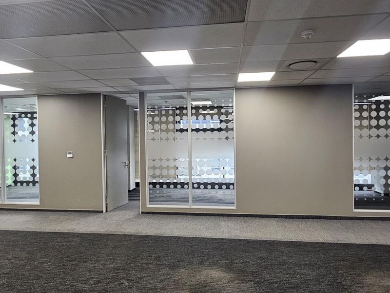 Efficient workspace office unit TO LET - Photo 8