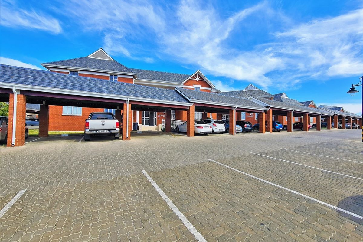 Contemporary Ground Floor Office to Let in Mulberry Hill Office Park - Photo 5