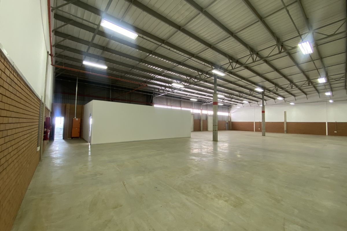 Prime Industrial Space To Let in Twenty-One Industrial Estate - Photo 5