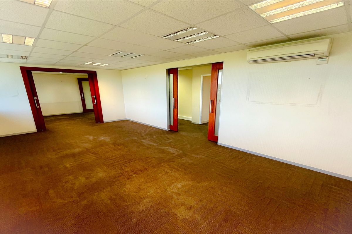 265m2 Premium Office Space in Houghton Estate – 39 West Street - Photo 4