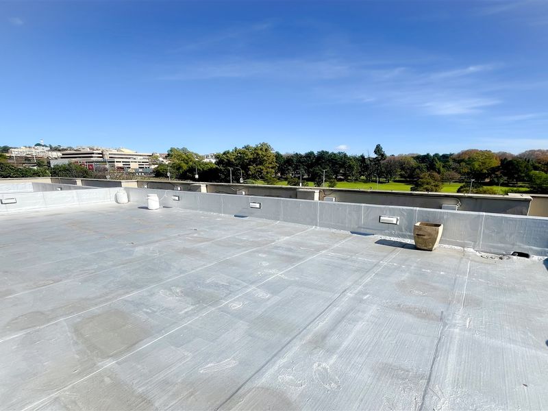 265m2 Premium Office Space in Houghton Estate – 39 West Street - Photo 9