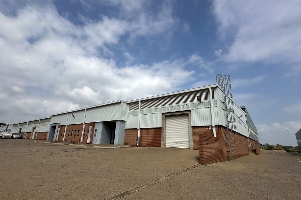 573m2 Warehouse to Let - just off R21, Kempton Park - DIRECT FROM LANDLORD! - Photo 2