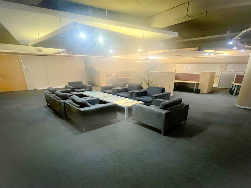 Premium Corporate Headquarters in Parktown CBD - Photo 9