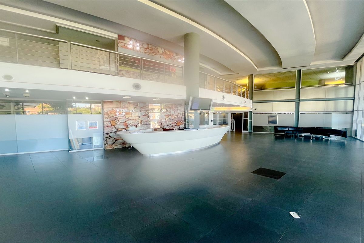 Premium Corporate Headquarters in Parktown CBD - Photo 5