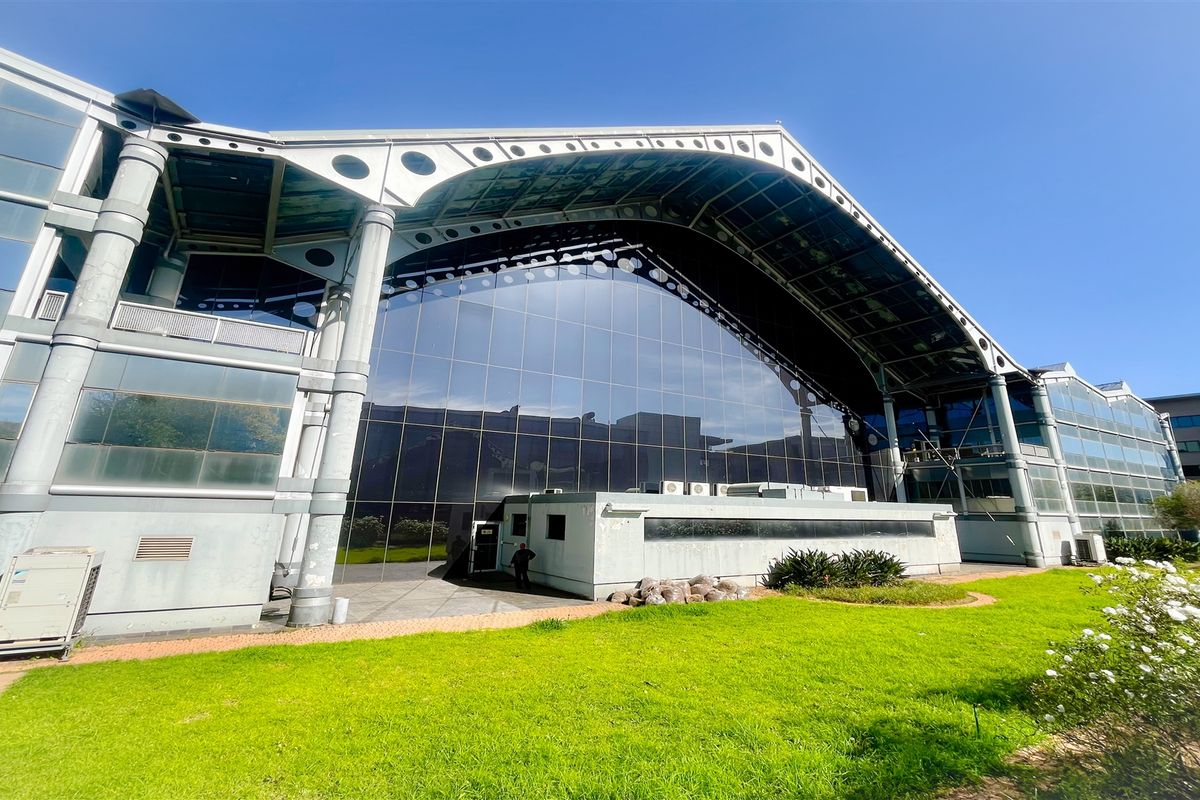 Premium Corporate Headquarters in Parktown CBD - Photo 3