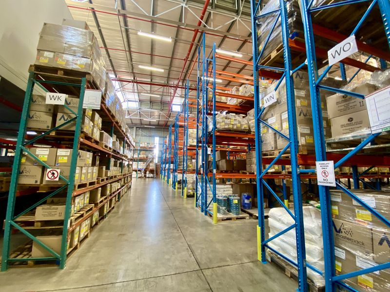 1,818m2 Industrial Warehouse To Let in Randjespark, Midrand - Photo 4