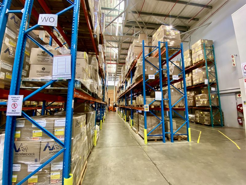 1,818m2 Industrial Warehouse To Let in Randjespark, Midrand - Photo 5