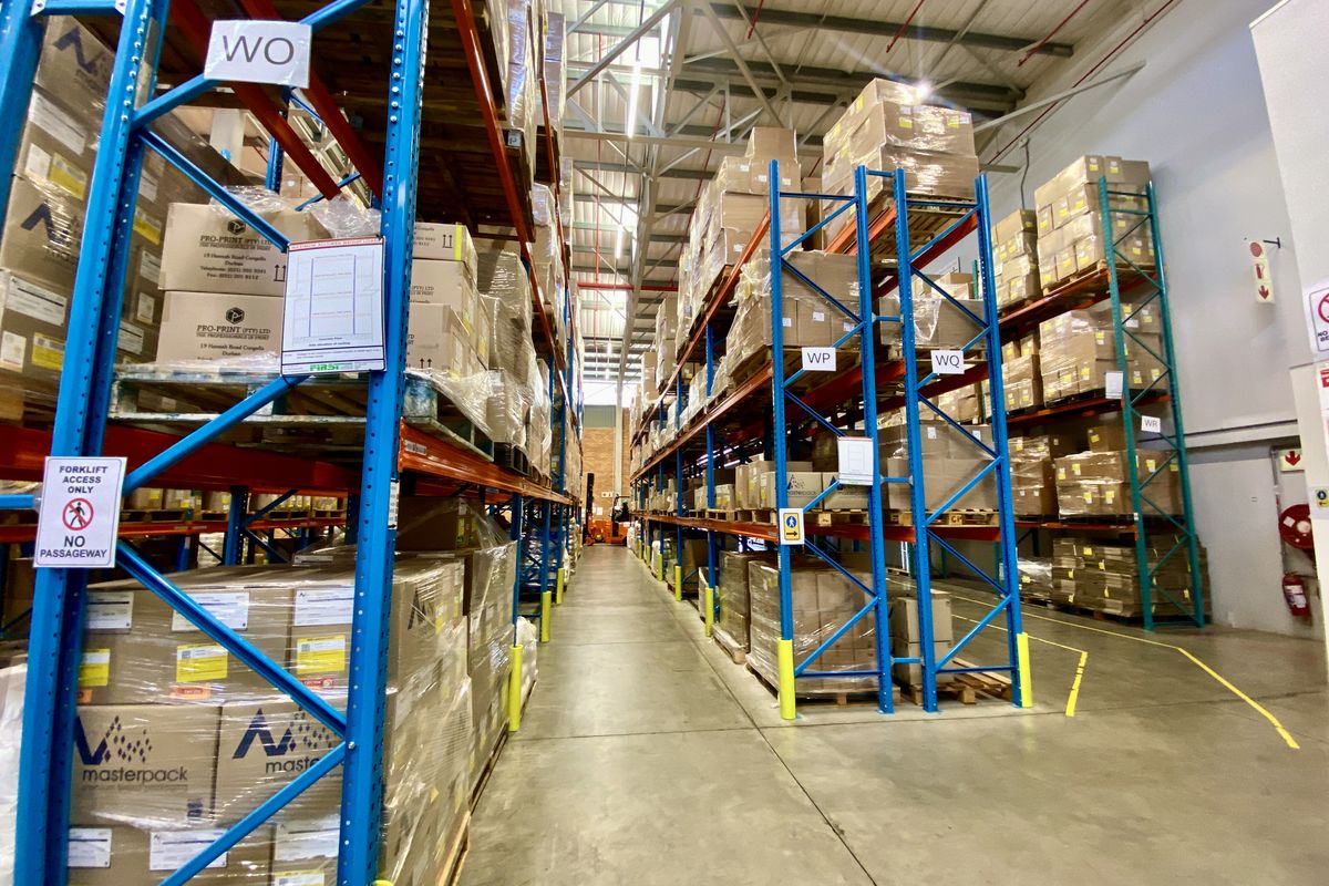 1,818m2 Industrial Warehouse To Let in Randjespark, Midrand - Photo 5