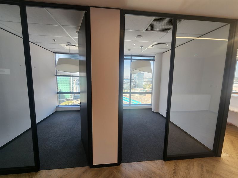 Offices to let in Sandown, Sandton - Photo 5