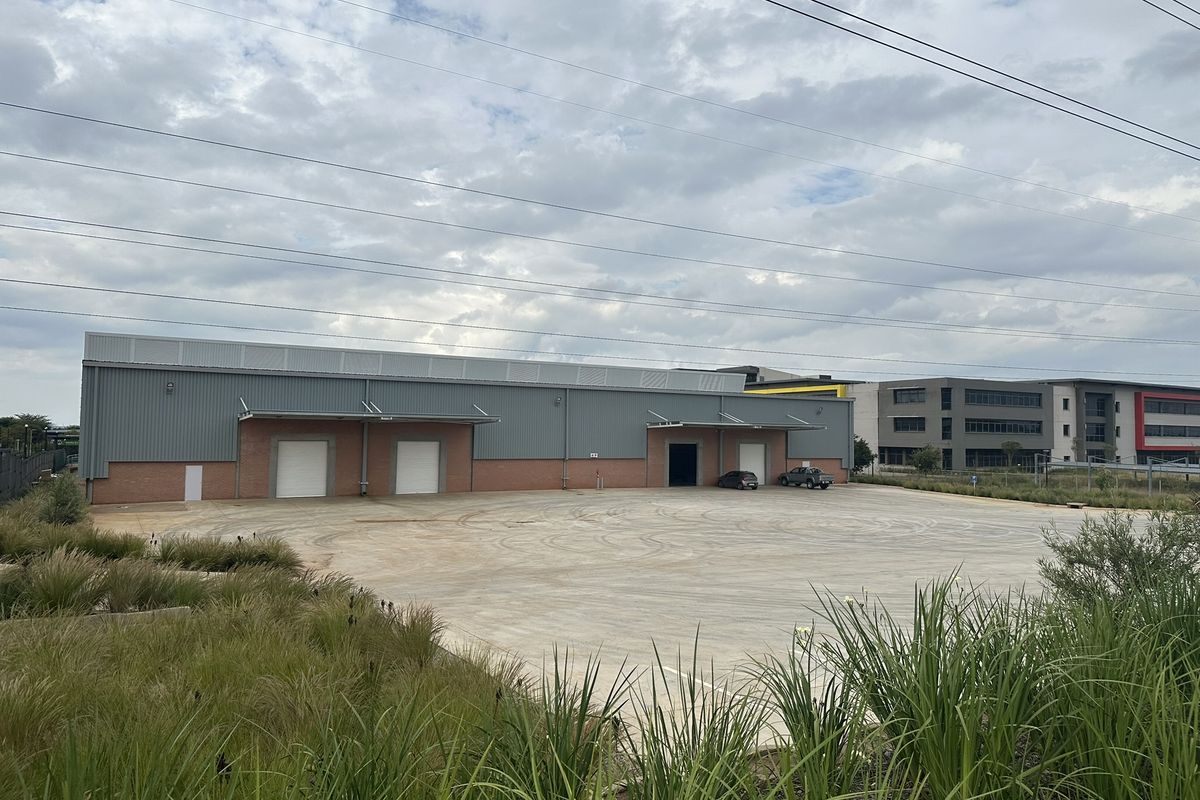 2230m2 Warehouse/DC to let DIRECT from owner WITH PERKS! - Photo 2