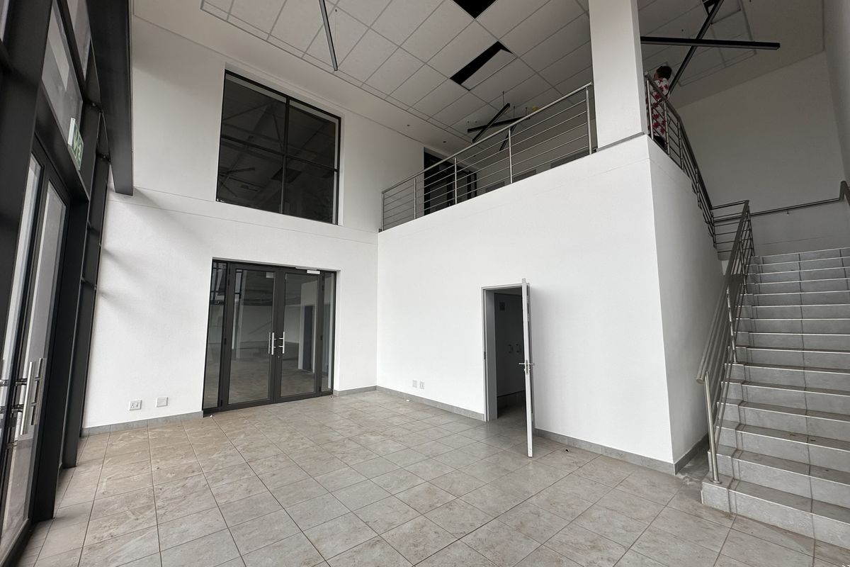 2230m2 Warehouse/DC to let DIRECT from owner WITH PERKS! - Photo 4